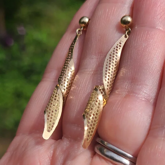 14kt gold dangle chandelier earrings